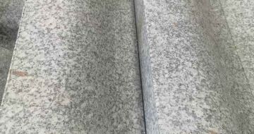 武威芙蓉白S型拉丝面路沿石