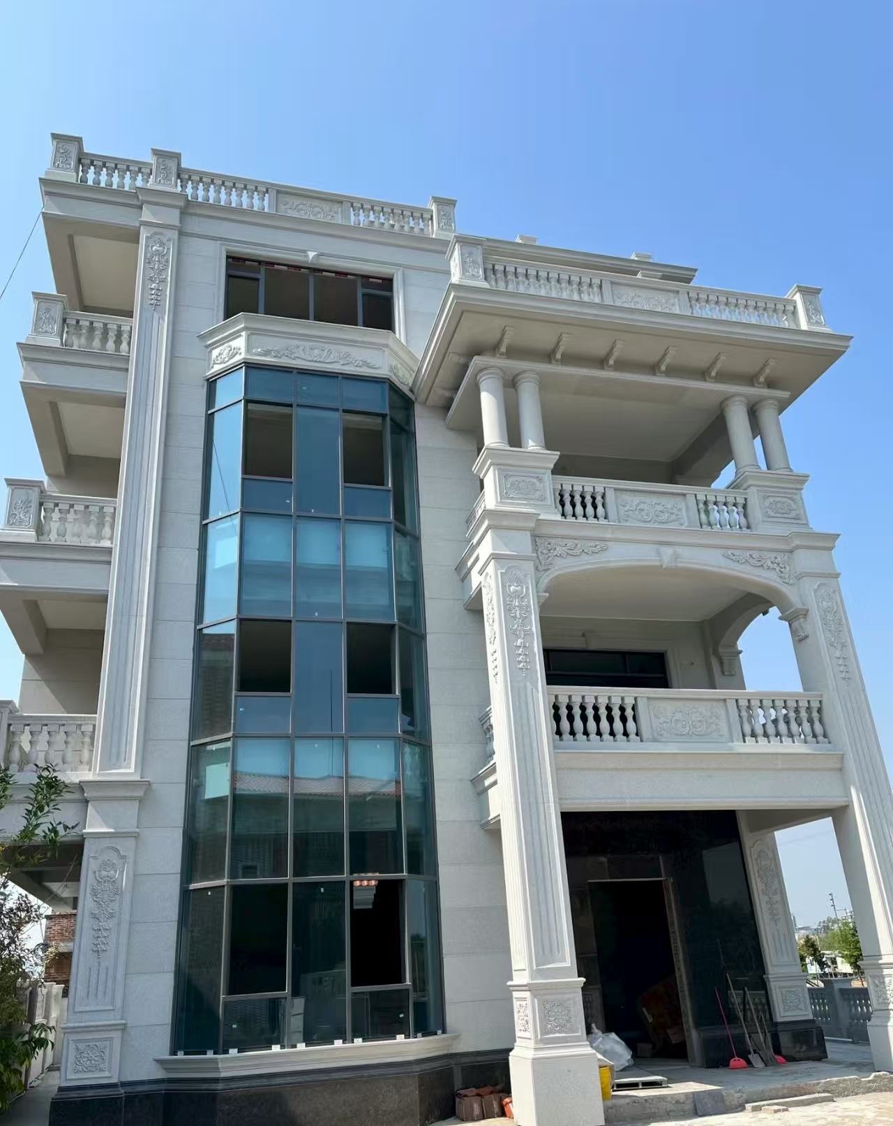 武威 芝麻白花岗岩别墅外墙干挂效果展示