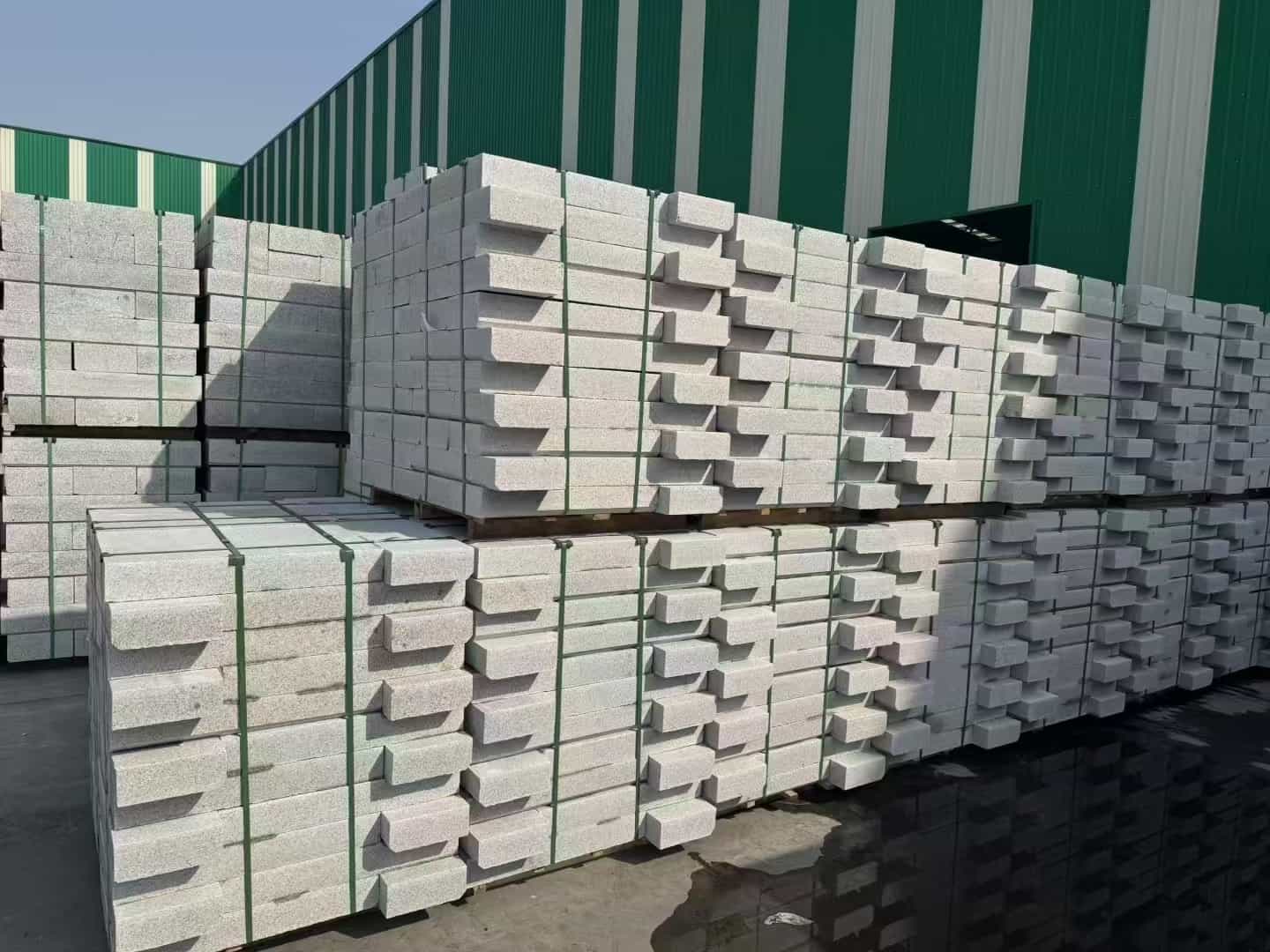 武威芝麻白路沿石