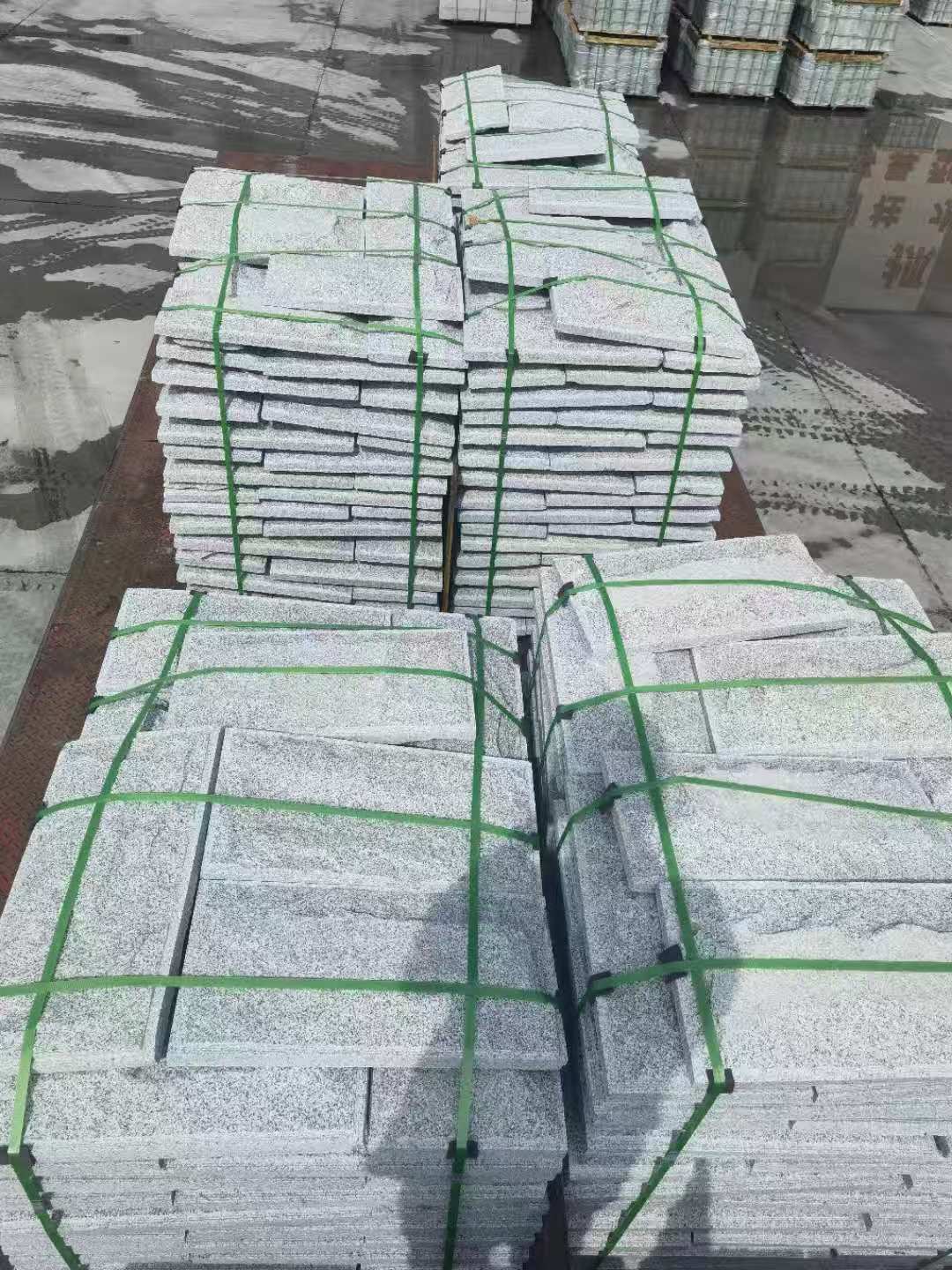 武威 芝麻白蘑菇石装车出货