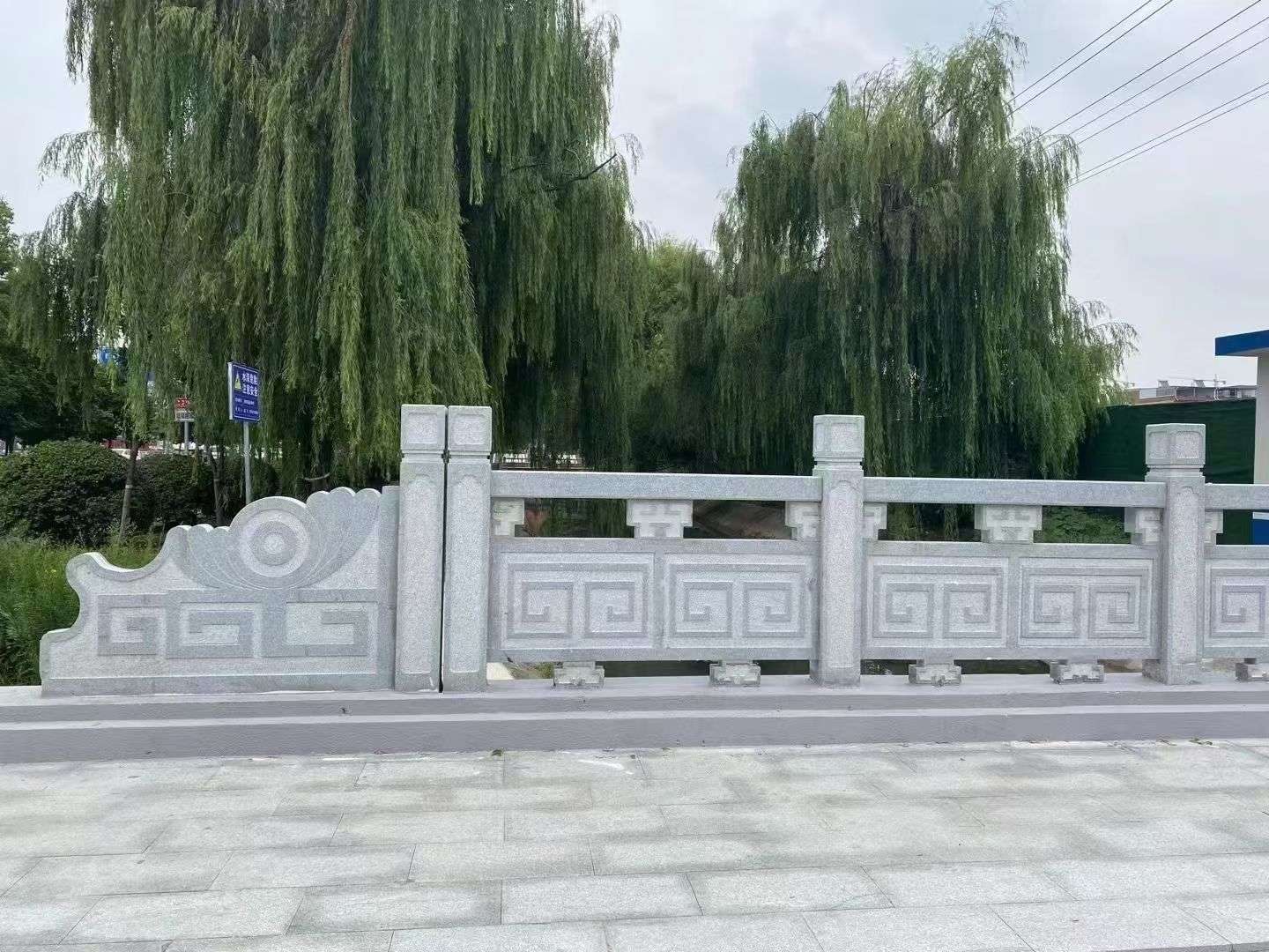 武威 芝麻灰桥栏杆、河道栏杆安装效果